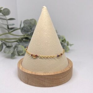 Dainty Glass Bead Bracelet